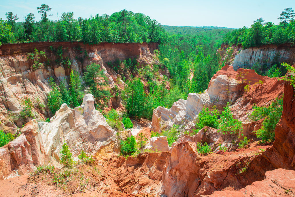 A Complete Guide to Providence Canyon State Park - Yay for Vacay